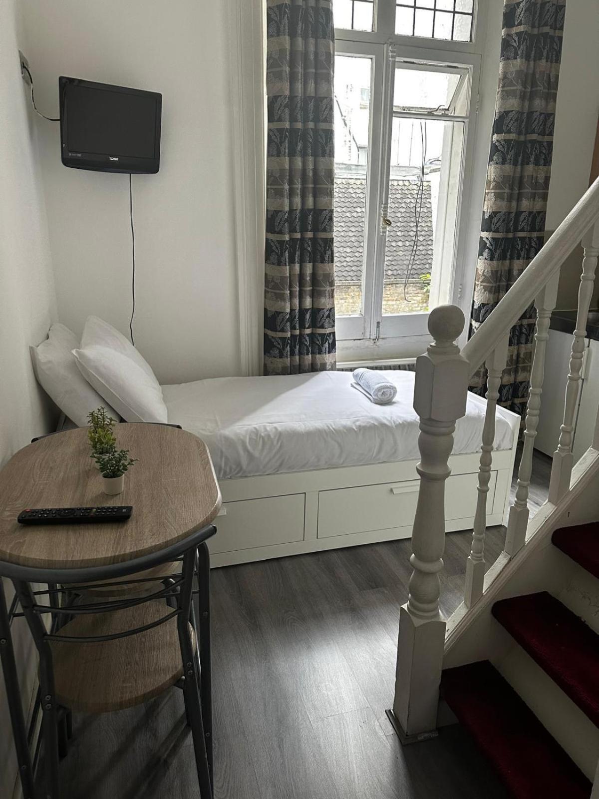 F101-First Floor Flat Fits 3 Near Hyde Park Apartment Londra Exterior foto